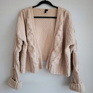 Cropped Chunky Cardigan